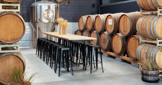 The Barrel Table