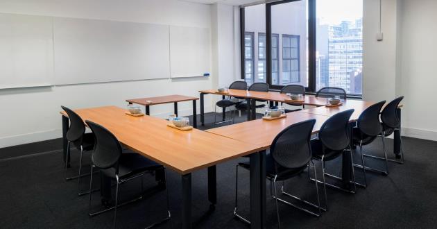 Ballarine | 12 Person Training Room