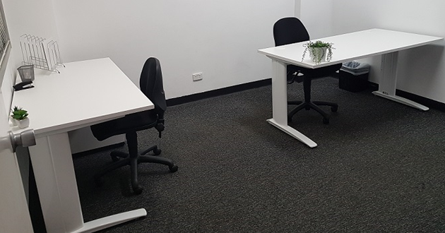 Hot Desk for up to 2 people in Teneriffe