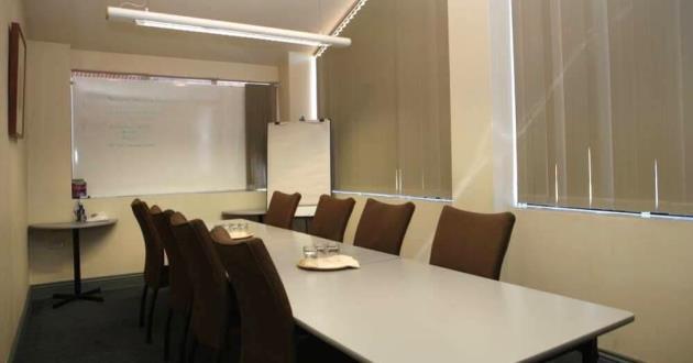 Professional 10 Person Boardroom at Greenwich