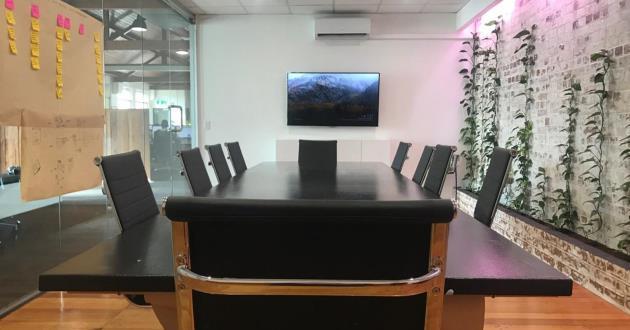 10 Seater Professional Boardroom for Meetings and Workshop