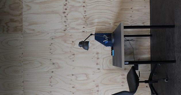 Hot Desk