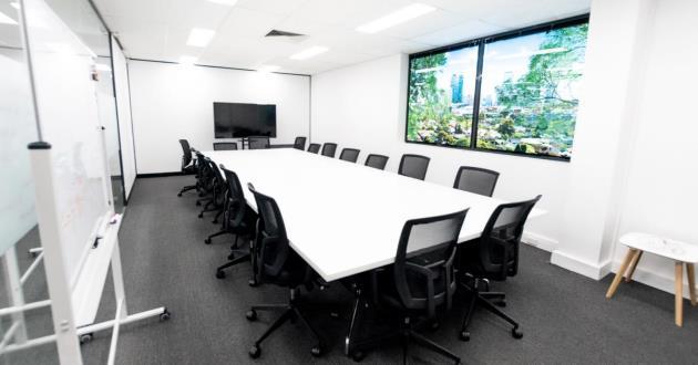 Spacious 24 Person Boardroom