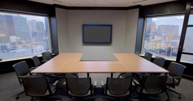 10 Person Meeting Room (F3)