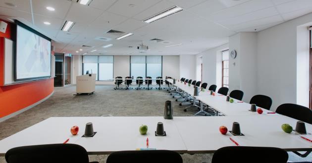 Seminar Room 8 (40 pax)