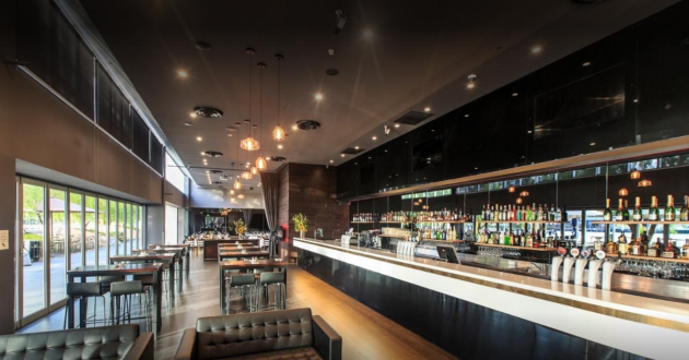 Riverside Lounge & Bar