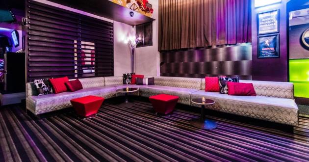 A Cozy and Stylish Entire Venue