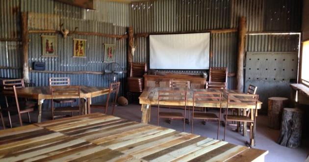 Slumber Dining Hut