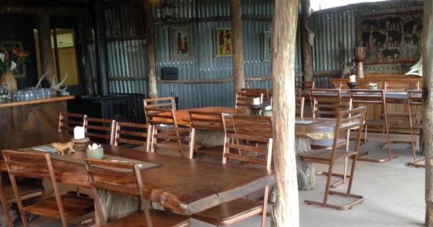 Chongola Hut