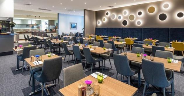 Oak & Vine Restaurant