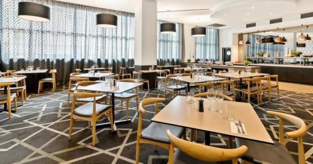 Social House Dining & Bar
