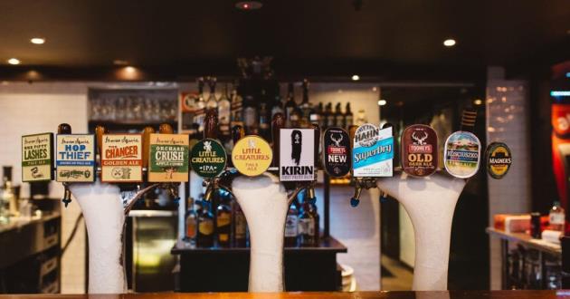 3 Wise Monkeys Classic Public Bar