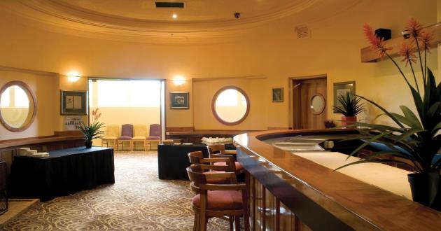 Portlight Bar
