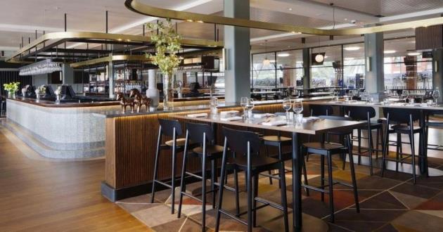 Medallion Bar, Ground Level