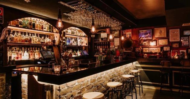 A Cool Cocktail Lounge